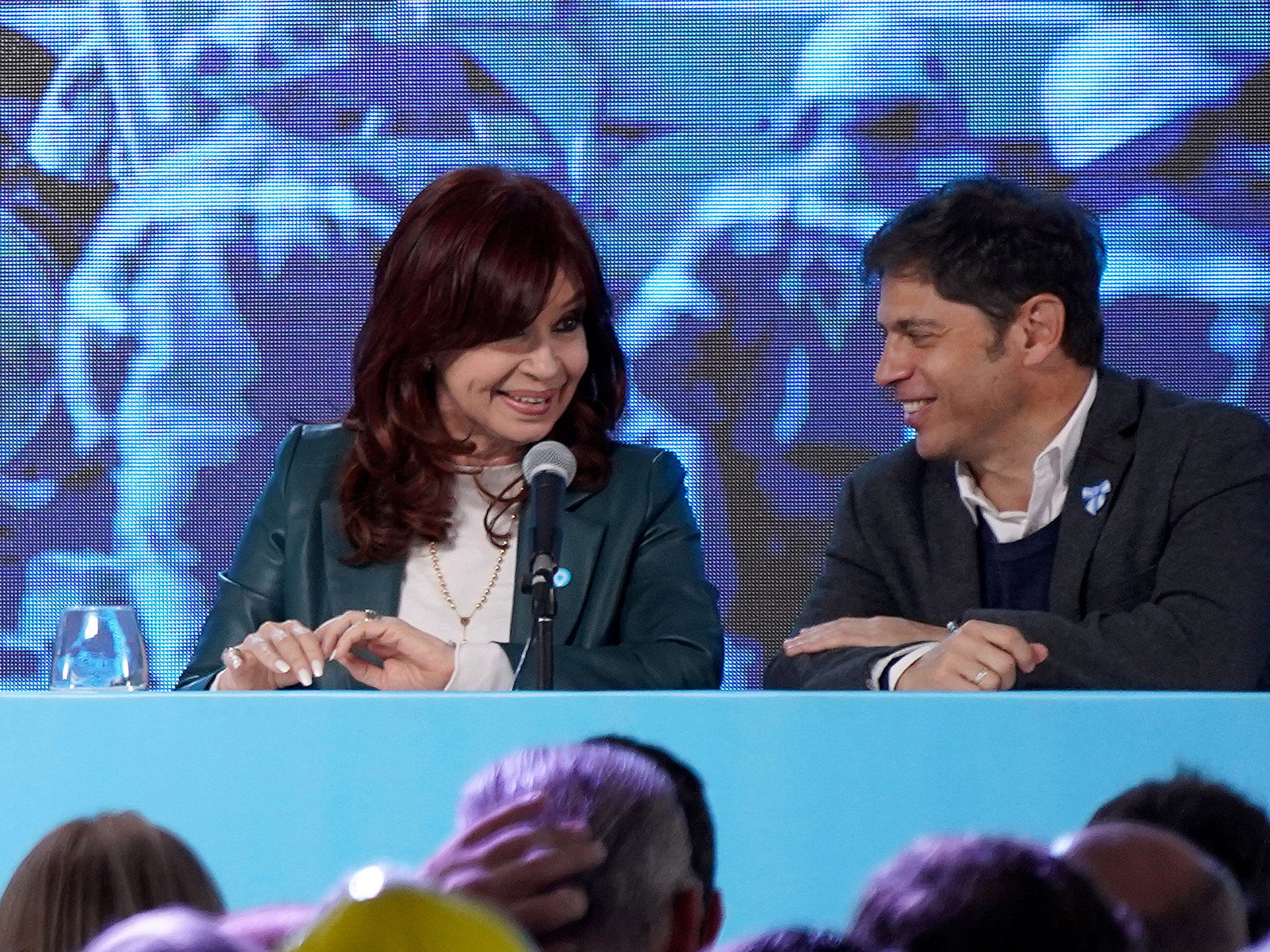 Más de una docena de aspirantes compiten por suceder a Kicillof en la gobernación bonaerense