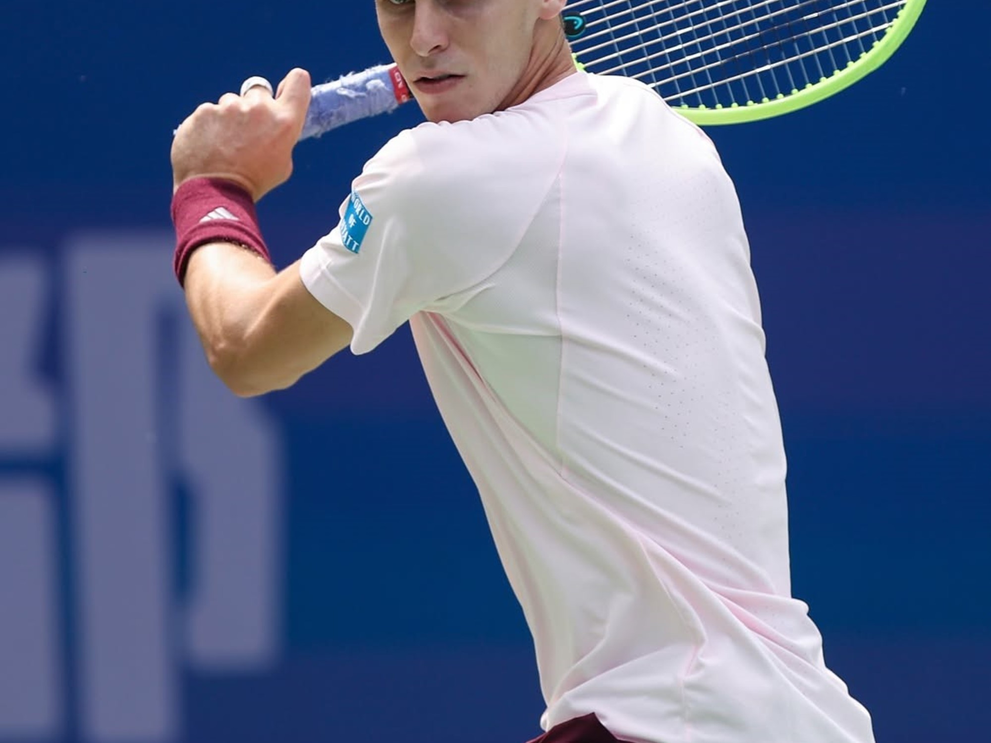 Juan Manuel Cerúndolo se mide contra Carlos Alcaraz en la segunda ronda del Masters de Shanghai