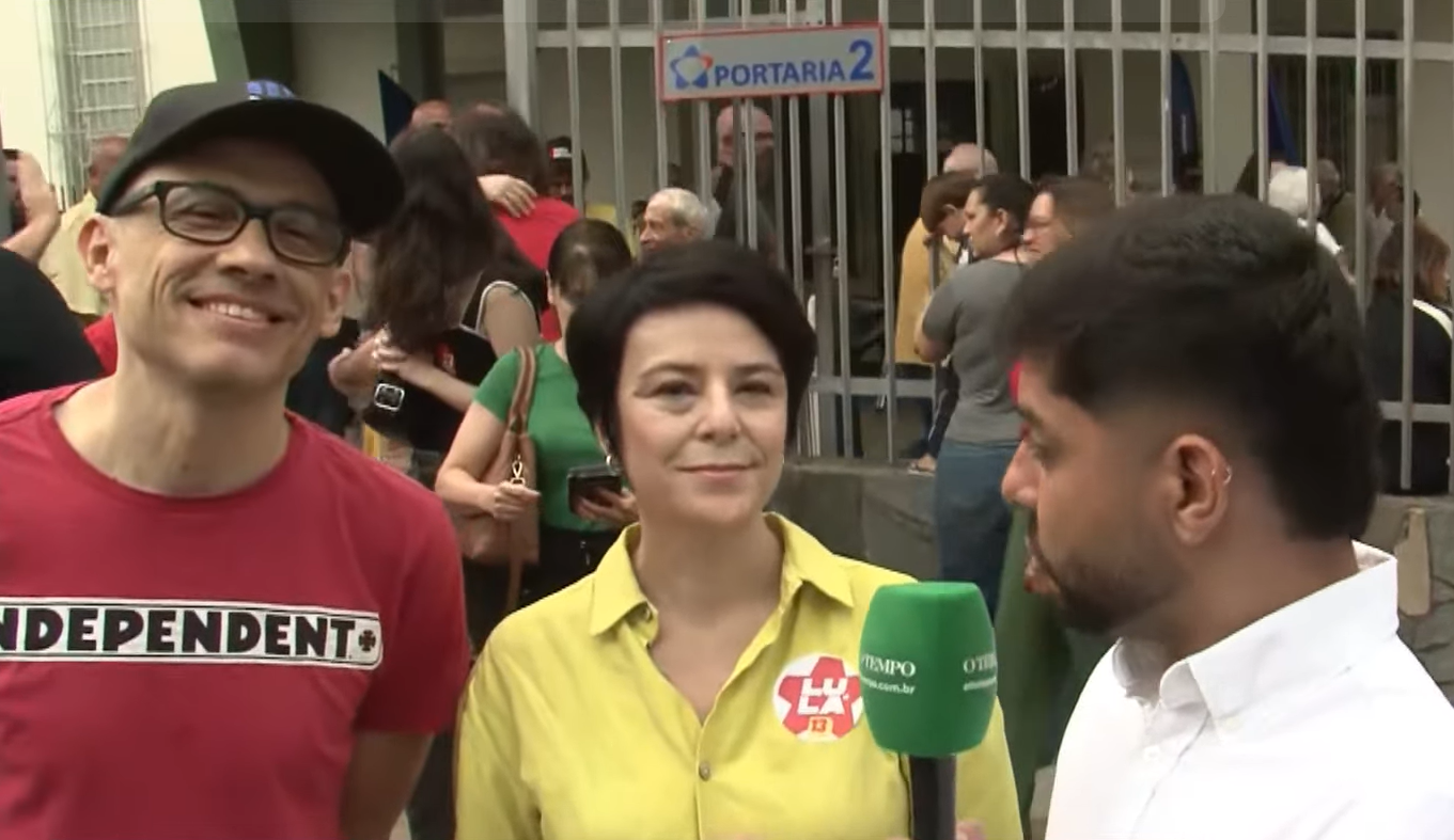 Dilma Rousseff votó acompañada de Fernanda Takai y John Ulhoa en Belo Horizonte